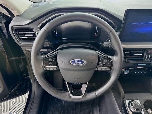 Used 2023 Ford Escape Active w/ Tech Pack #1 AWD/4WD image 15