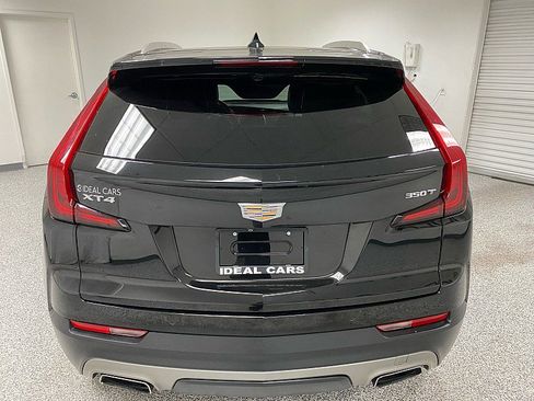 Used 2020 Cadillac XT4 Premium Luxury w/ Driver Awareness Package image 6
