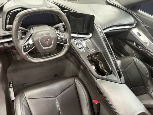 Used 2021 Chevrolet Corvette Stingray Coupe w/ Battery Protection Package RWD image 10
