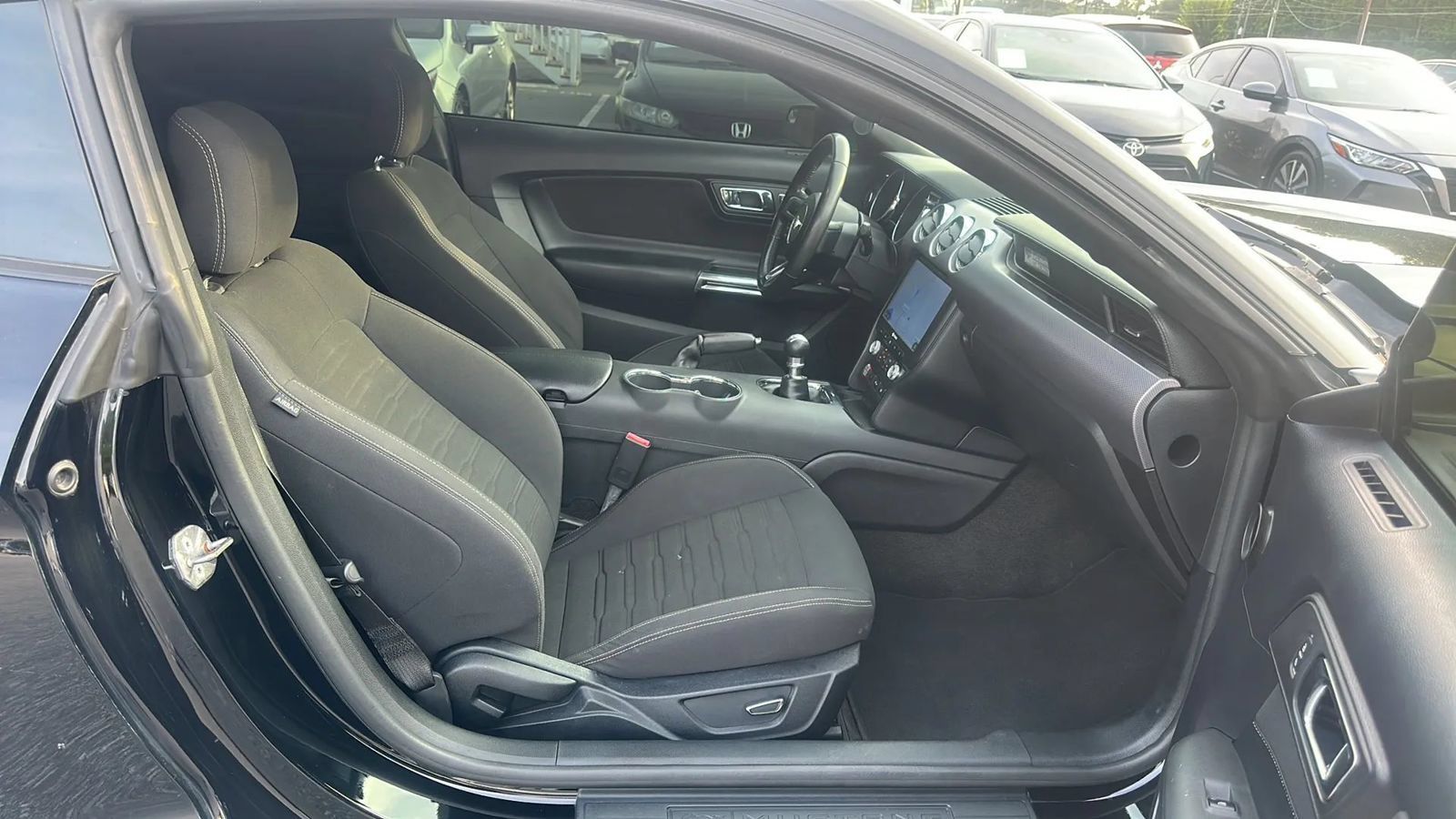 Used 2016 Ford Mustang GT RWD image 18