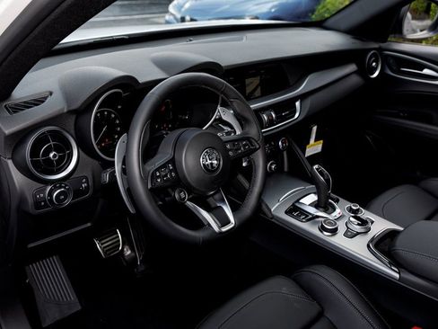 New 2025 Alfa Romeo Stelvio Sprint w/ Veloce Package image 22