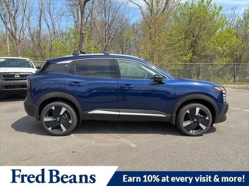 New 2026 Nissan Kicks SR w/ Cold Weather Package AWD/4WD image 10