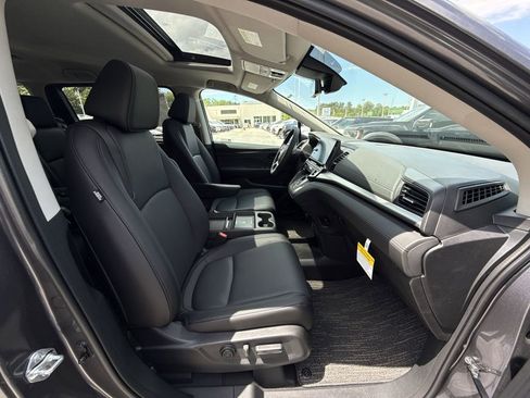 New 2026 Honda Odyssey EX-L image 28