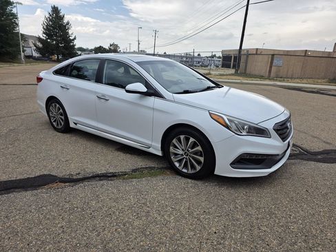 Used 2016 Hyundai Sonata Sport w/ Option Group 03 FWD image 10