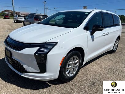 New 2027 Chrysler Pacifica Select