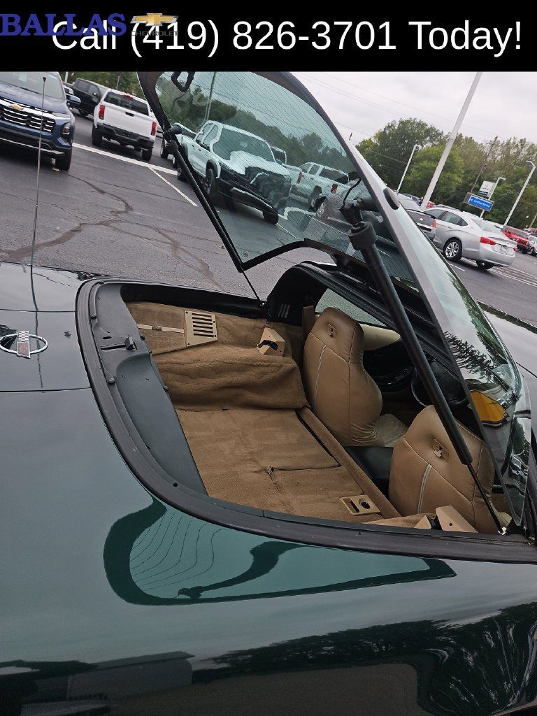 Used 1996 Chevrolet Corvette Coupe RWD image 35