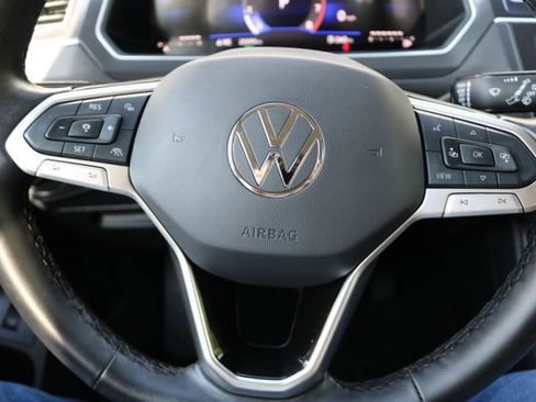 Used 2024 Volkswagen Tiguan Wolfsburg Edition image 22