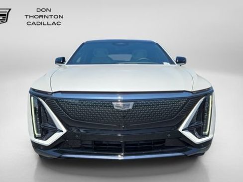 Certified 2024 Cadillac Lyriq Sport RWD image 8