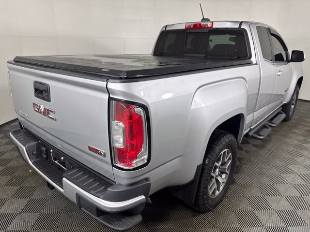 Used 2015 GMC Canyon SLE AWD/4WD image 3