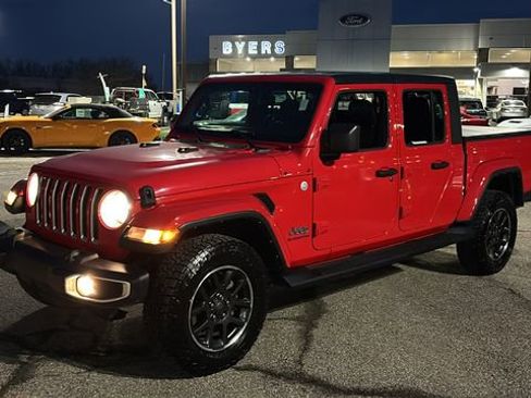 Used 2021 Jeep Gladiator Overland w/ Popular Equipment Package image 2