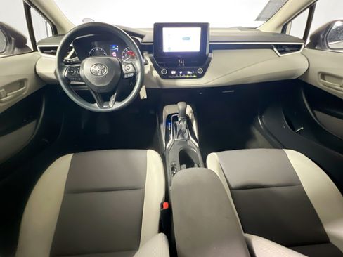 Used 2023 Toyota Corolla LE FWD image 28