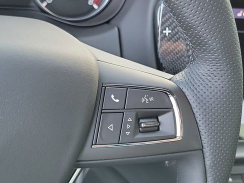 Used 2023 Maserati Ghibli Trofeo image 8