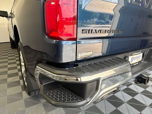 Used 2022 Chevrolet Silverado 1500 LTZ AWD/4WD image 26