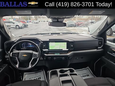 Certified 2025 Chevrolet Silverado 2500 LT w/ Convenience Package AWD/4WD image 21