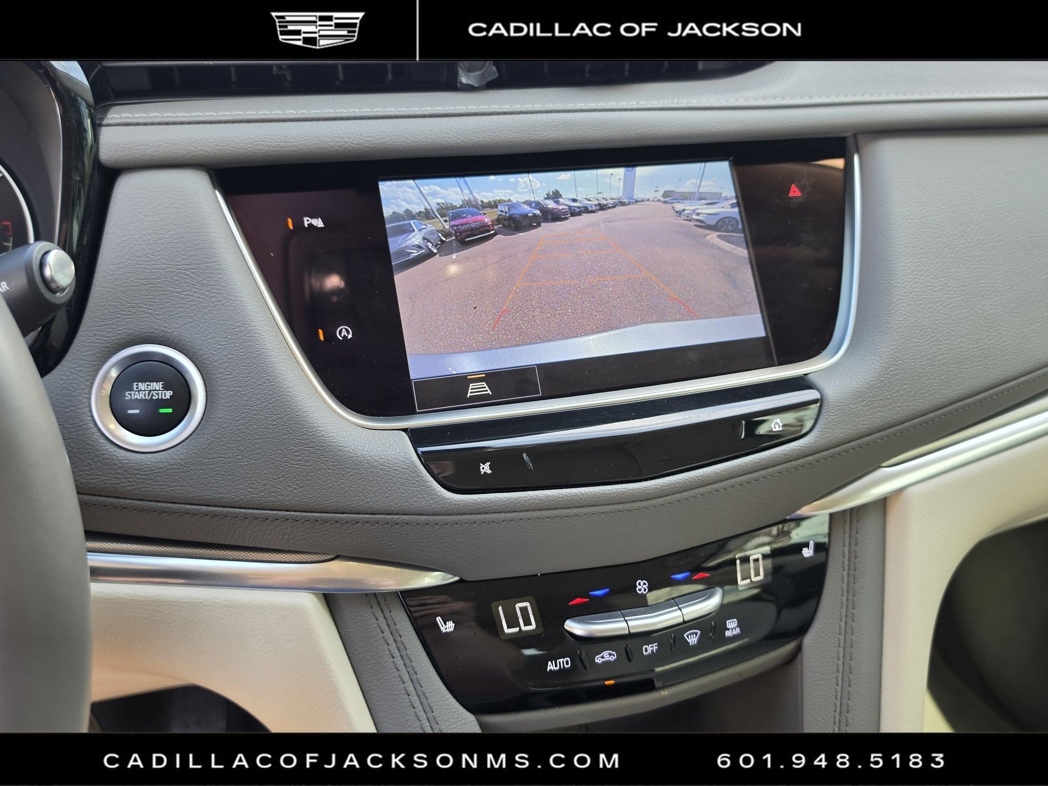 Certified 2025 Cadillac XT5 Premium Luxury FWD image 10