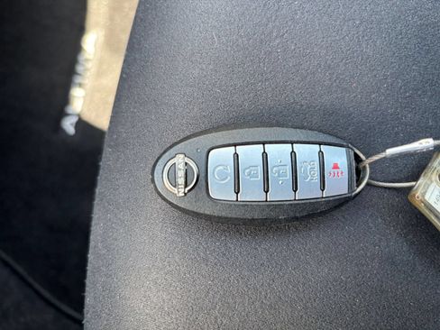 Used 2025 Nissan Altima 2.5 SV FWD image 20
