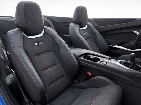 Used 2023 Chevrolet Camaro ZL1 image 19