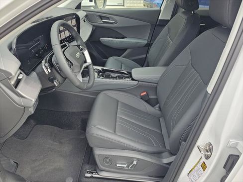 New 2026 Audi Q3 quattro 2.0T AWD/4WD image 2