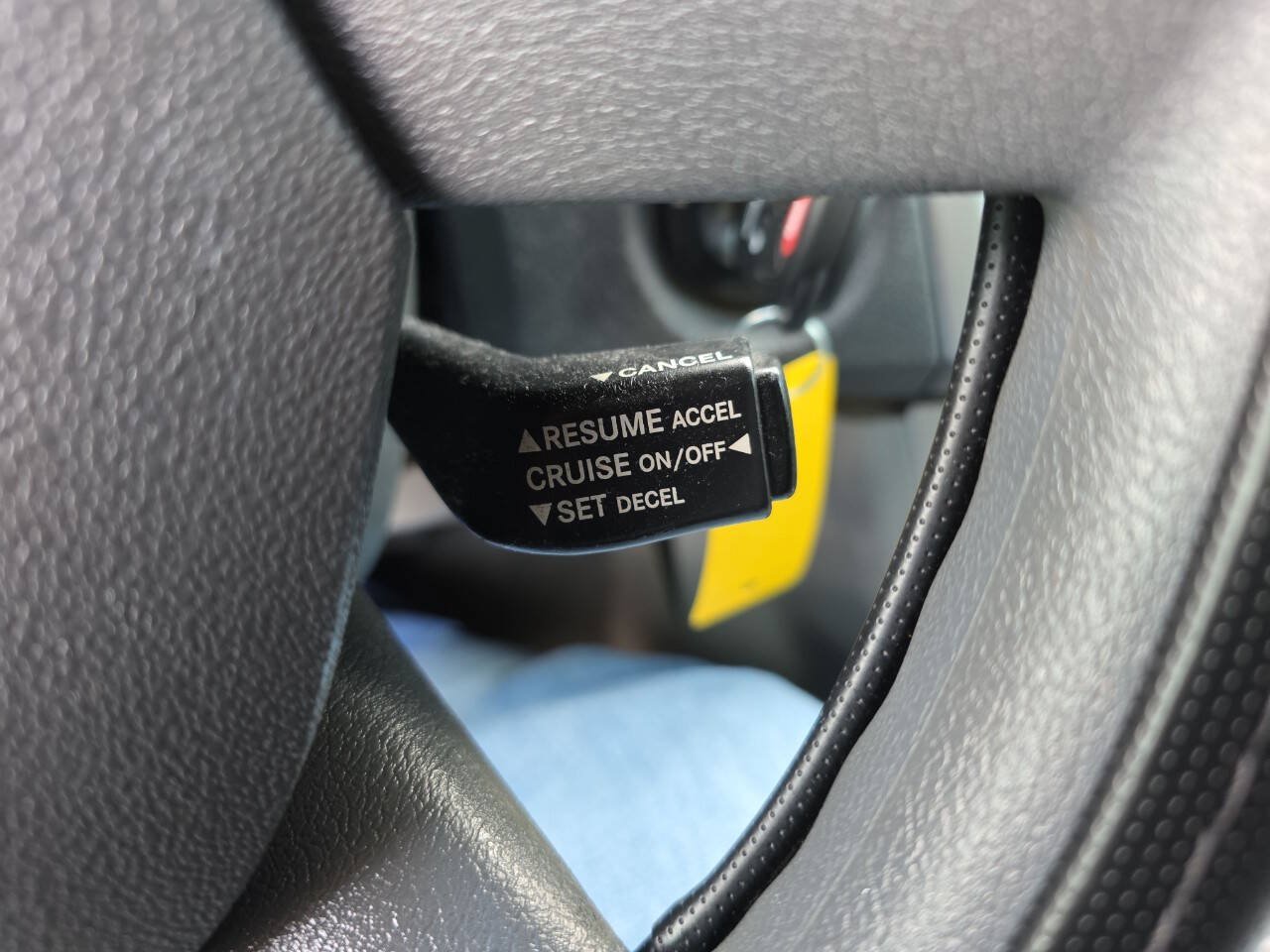 Used 2008 Chrysler Sebring Touring FWD image 16