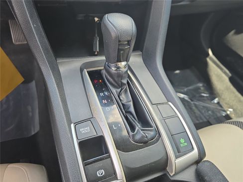Used 2020 Honda Civic LX image 18