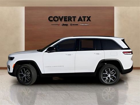 New 2025 Jeep Grand Cherokee Limited image 2