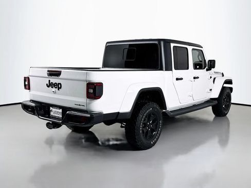 Used 2021 Jeep Gladiator Sport AWD/4WD image 5