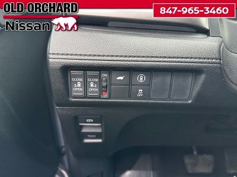 Used 2024 Honda Odyssey Sport image 17