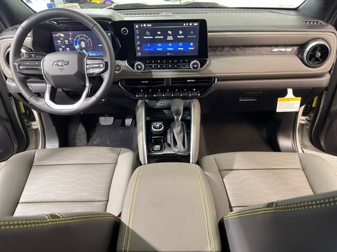 New 2026 Chevrolet Colorado ZR2 AWD/4WD image 13
