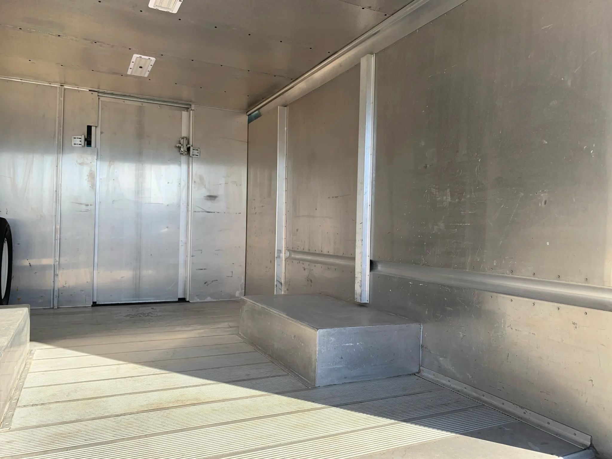 Used 2014 Ford E-350 and Econoline 350 Super Duty w/ A/C Prep Package RWD image 20