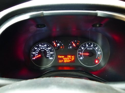 Used 2021 RAM ProMaster City Tradesman image 25