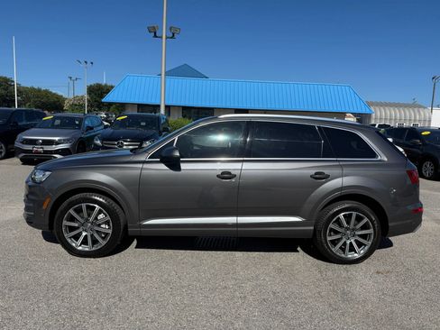 Used 2019 Audi Q7 3.0T Premium Plus w/ Premium Plus Package AWD/4WD image 3
