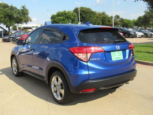 Used 2018 Honda HR-V LX image 9