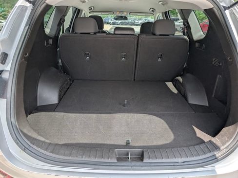 Used 2019 Hyundai Santa Fe SE FWD image 27
