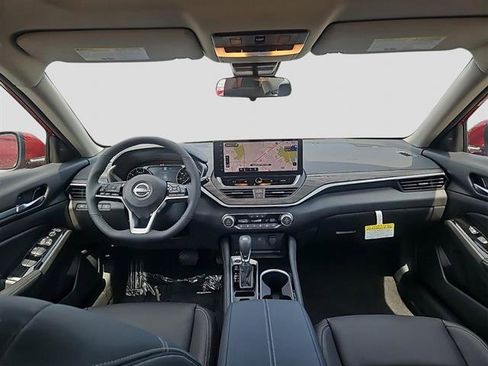 New 2025 Nissan Altima 2.5 SL image 19