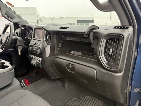 Used 2021 Chevrolet Silverado 1500 Custom image 22