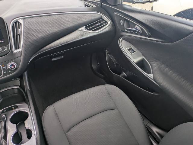Certified 2025 Chevrolet Malibu LT FWD image 16