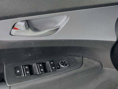 Certified 2023 Kia Forte LXS w/ LXS Technology Package image 10