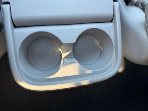 Used 2016 Honda Odyssey Touring Elite image 47