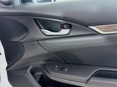 Used 2021 Honda Civic EX-L image 31