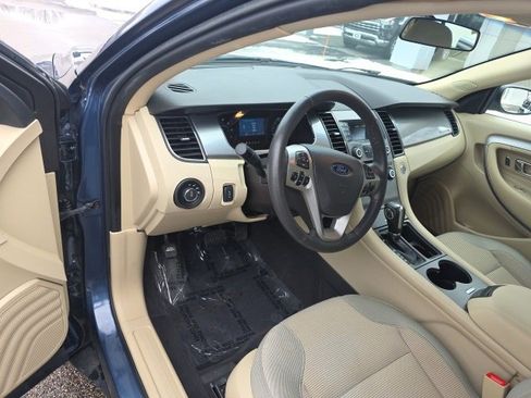 Used 2019 Ford Taurus SEL image 22