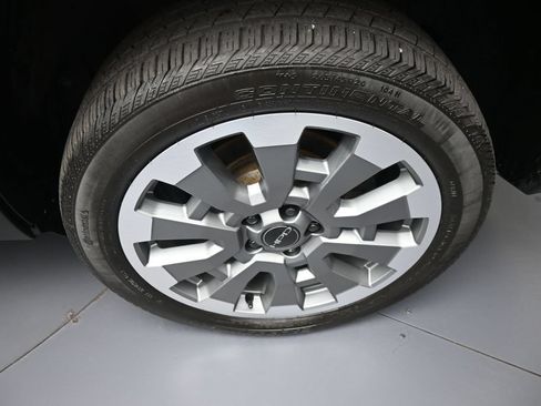 Certified 2024 Honda Passport EX-L image 15
