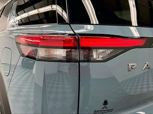 New 2026 Nissan Pathfinder Platinum image 19