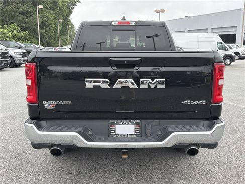 Used 2025 RAM 1500 Laramie AWD/4WD image 5