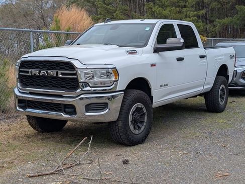 Used 2022 RAM 2500 Tradesman image 3