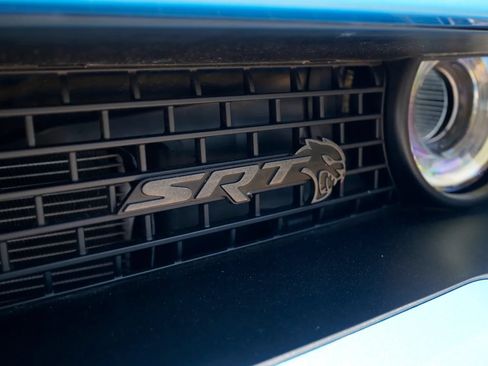 Used 2023 Dodge Challenger SRT Hellcat w/ Driver Convenience Group RWD image 10