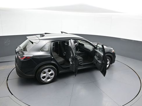 Used 2023 Honda HR-V LX image 43