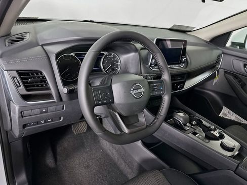 New 2026 Nissan Rogue SV AWD/4WD image 14