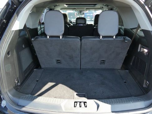 Certified 2021 Ford Explorer Limited w/ Hybrid Equipment Group 310A image 16