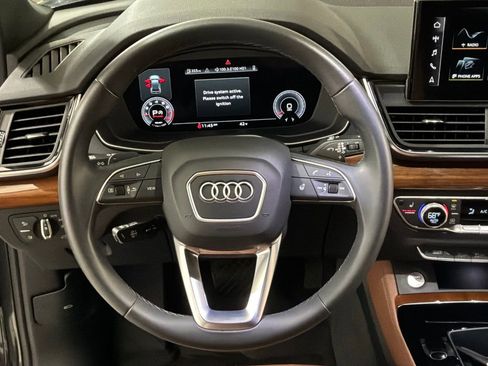 Used 2022 Audi Q5 2.0T Premium Plus w/ Premium Plus Package image 13