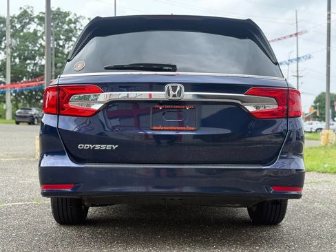Used 2018 Honda Odyssey EX-L image 4